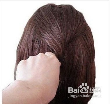 韩国女生甜美发型扎法