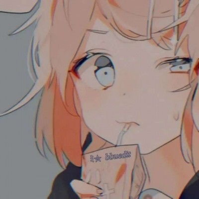 炒鸡神仙的动漫女生头像