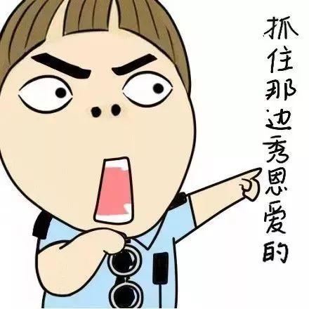 飞机急坠8千米,危急时刻男子戴氧气面罩向女友求婚,你们这些人
