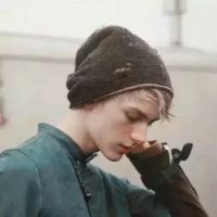 霸气头像男生欧美超拽叼烟2017得不到回应的喜欢怎么办