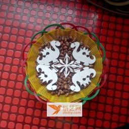 窗花剪纸创意卡通恐龙教程