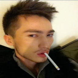 求这个头像的高清大图谢谢好心人