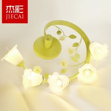 女孩卧室铁艺卡通灯