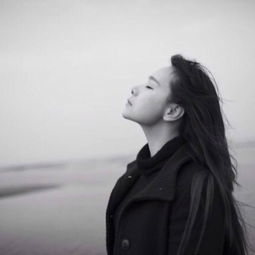 做一个优雅的女人,像花儿一样活着