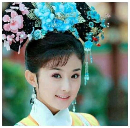 细数赵丽颖曾跑过的龙套角色,从小龙套到女王,她能走红绝非偶然