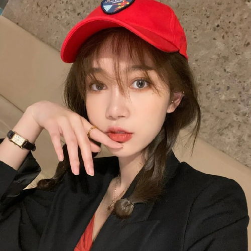 女生高级感小众头像