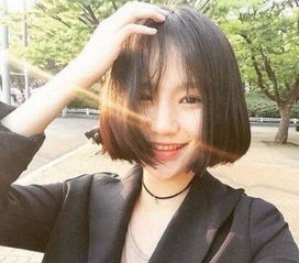 圆脸女生短发发型推荐修颜显瘦哦