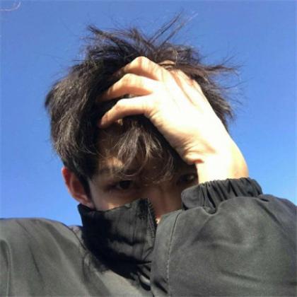 qq头像个性男生不霸气不花心不缺爱的男子