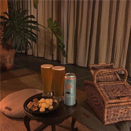 简约干净的背景图片高清很可爱最期待的是睡醒后发现有你的未读消息