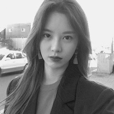 高清霸气女头像黑白图片超拽高雅社会女生头像图片