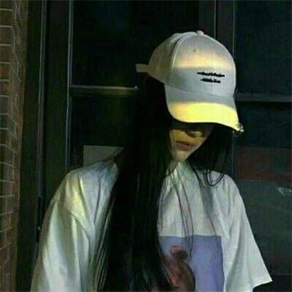 女生头像伤感,偏爱孤独与自由的女生