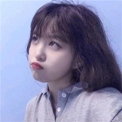 笑很甜的女生高清头像治愈系女生头像系列