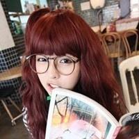 谁有戴眼镜的女生头像急需