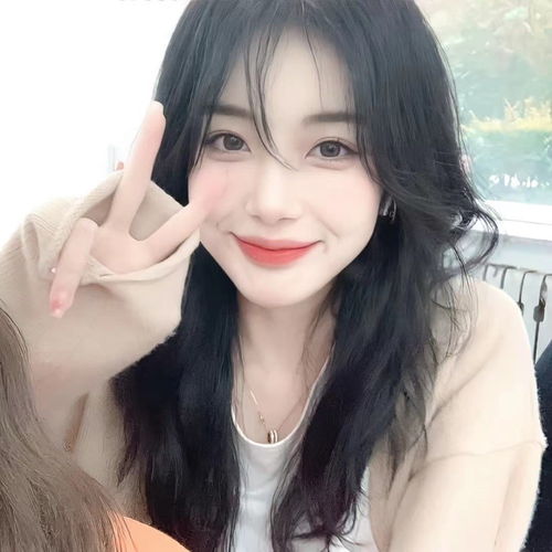 女生头像如果你愿意我的小肩膀也可以给你靠.