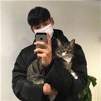 男生拿手机头像无聊的人都是这样