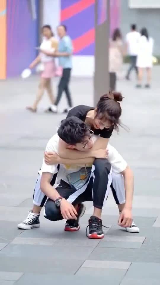 美女找到了自己的宗介,她要是200多斤,这就是另一个故事了