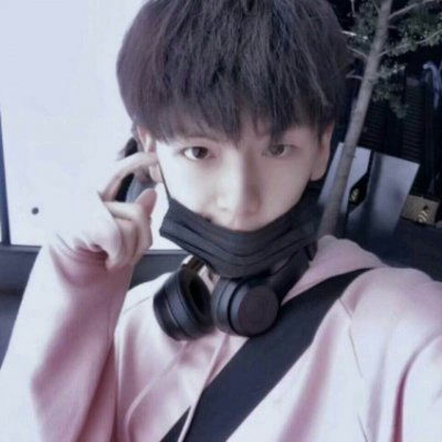 戴口罩男头帅气男生口罩控