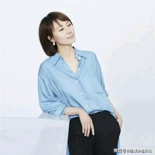 袁泉强大的气场,总出演职场女精英,很少上综艺节目却做公益多年