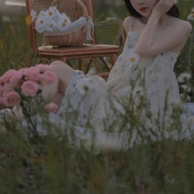 ins治愈系女生头像