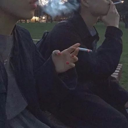 头像在身边才算拥有爱到习惯才算长久
