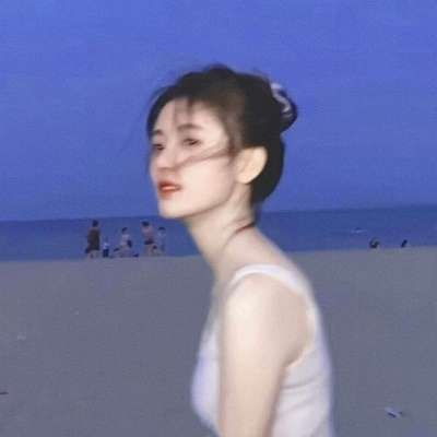 2021超级有气质的女生优雅头像总不能还没努力就向生活妥协吧