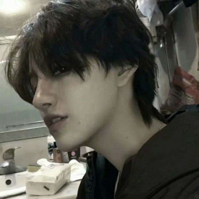 男生真人头像帅气图片好看的阳光真人帅哥头像