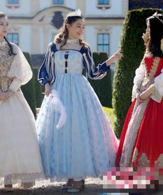 杨颖不敌赵丽颖,女星摇身变童话公主谁更美