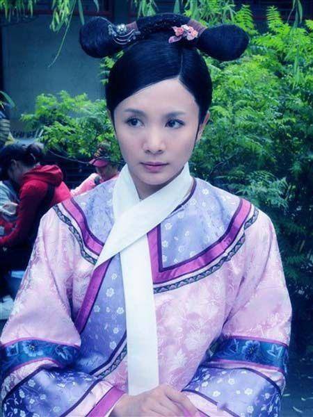 甄嬛传雷人造型鉴赏沈眉庄歪旗头像鞋垫连颂芝都上榜了