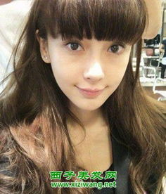 如何打理齐刘海女生好看齐刘海造型图片