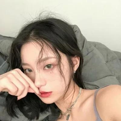 清新微信头像女生气质淡雅素净