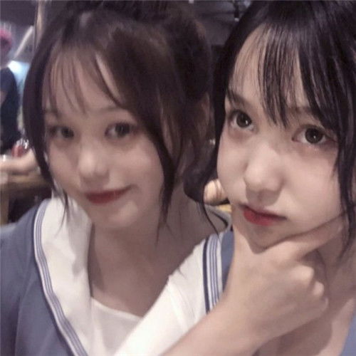 真人闺蜜双人头像,漂亮的美女小姐妹美图