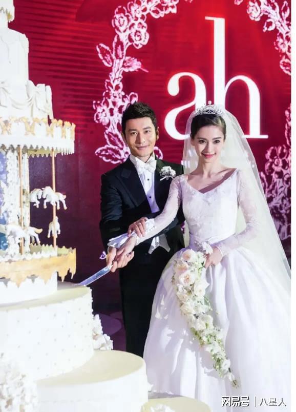 黄晓明的新女友叶珂和baby只是长得相似,情商可比baby高出了不少