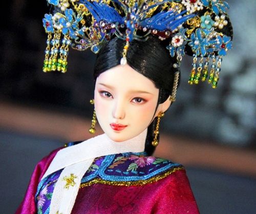 白浅青蛇甄嬛赵敏白娉婷华妃白凤九,谁的娃娃最美艳