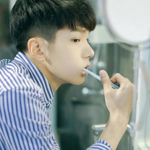 快手热门高清头像480x480尺寸快手男头像高清照片