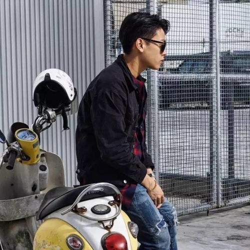 最新男生拍照姿势来啦简单实用帅气
