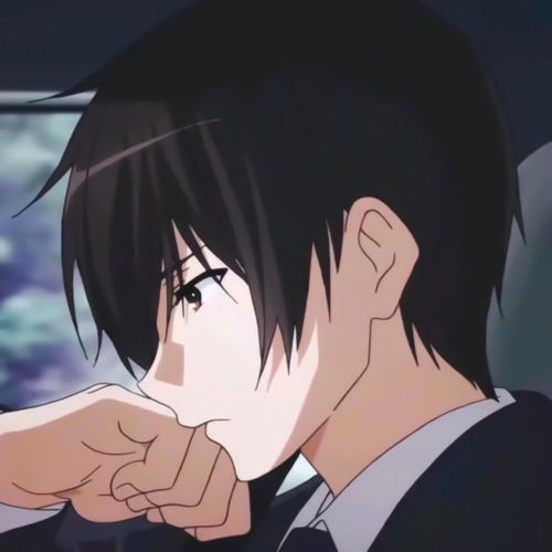 动漫男生头像有时候往天上一看,好像和16岁也没什么分别