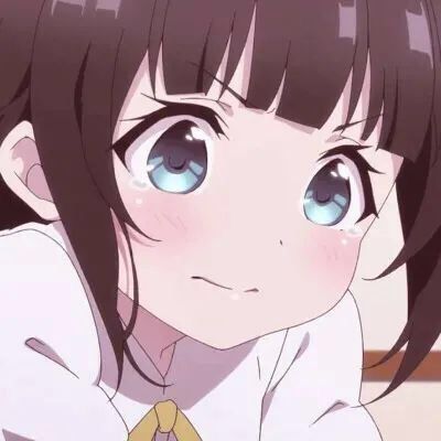 招桃花的动漫女生头像