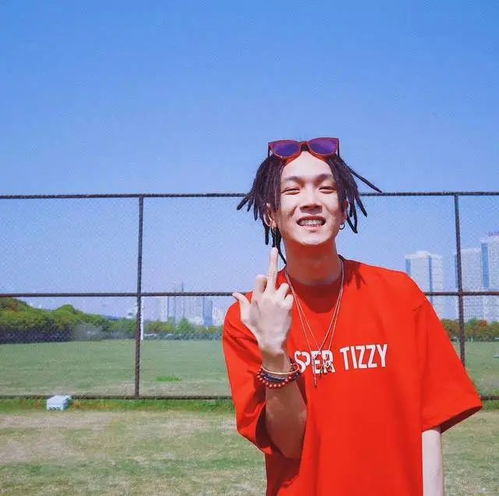 冰释前嫌tizzyt被徐真真在台上喷脏话