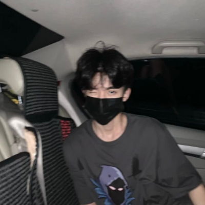 苏瓷成熟个性男头帅哥男生成男生头像我要个性网
