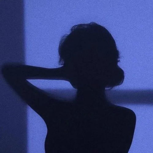 女生头像背影