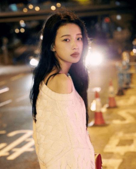未婚先孕的京圈太子妃孙怡16岁闯荡江湖,什么神仙爱情