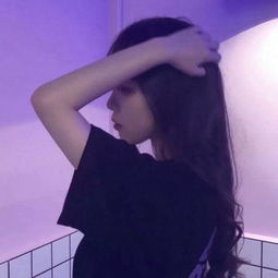忧郁伤感女生背影头像一个人伤感孤单女生头像