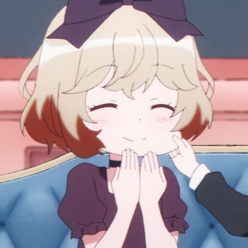 闺蜜头像,故乡的百合花开了吗