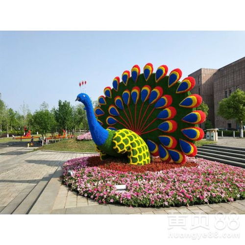 定制孔雀造型放着绿雕造型,景观雕塑造型定制-黄页88网