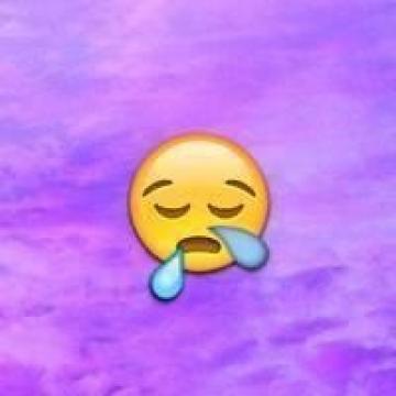 微信搞笑头像卡通版已有女友胸大臀翘