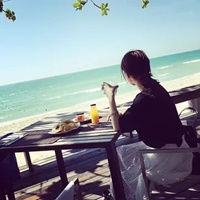 微信头像女生背影清晰小清新简单大方女生背影头像