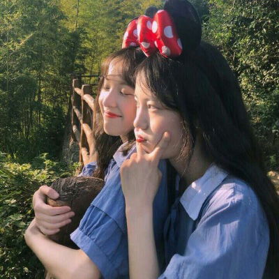 女生闺蜜头像真人两张霸气新款闺蜜二人头像