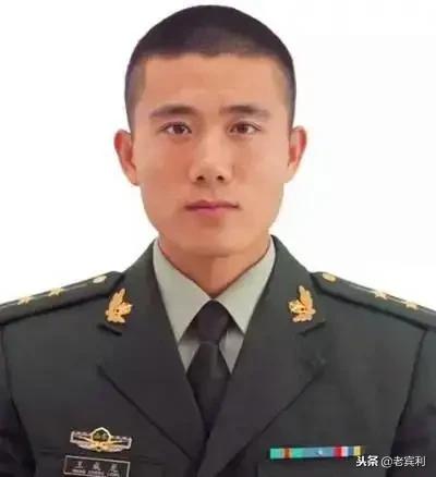 这几天都被这几个人刷屏了他们是英雄向他们致敬为他们点赞