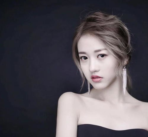 神豪家族三寞强势回归陌陌美女主播神兔倍受关心和鼓励