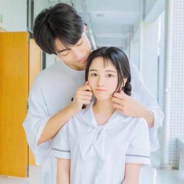 情侣头像两人同框再虐狗